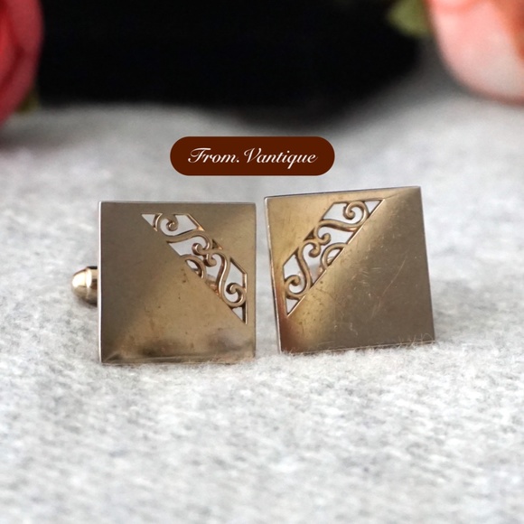 👔 VINTAGE Men Suit Golden Square with Pattern Cufflinks 🔗 - Picture 1 of 5